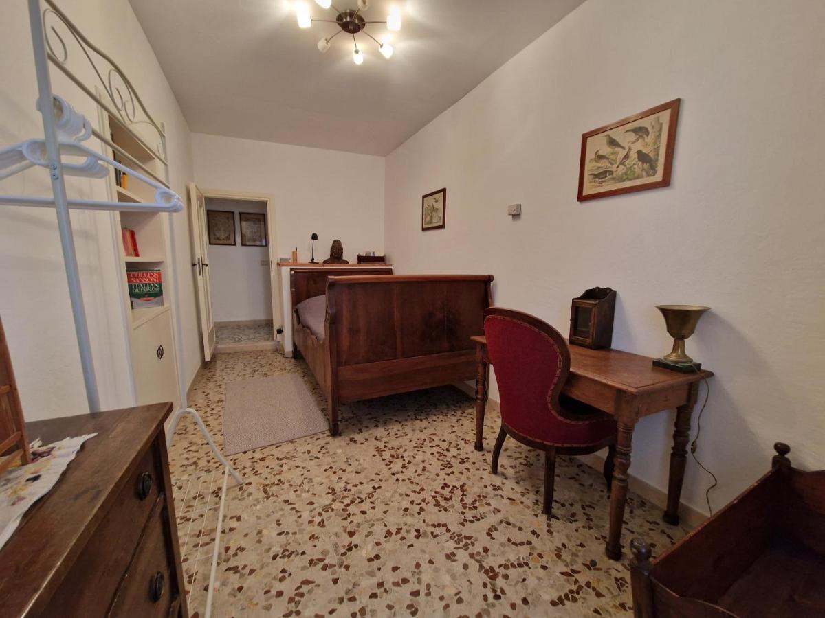 Апартаменты Casa Del Gufo Perinaldo Экстерьер фото
